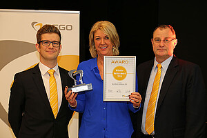 Received the Wilhelm-Herbst-Award for the best sales performance in the field of CAD/CAM solutions: DentMerk BeNeLux B.V from the Netherlands. From left to right: Alexander Meinders, Area Sales Manager at BEGO Bremer Goldschlägerei and BEGO Medical, Harr