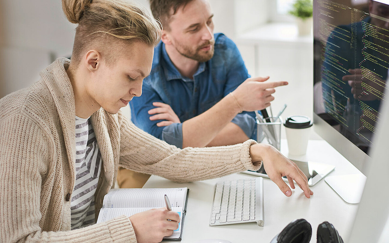 splash-footer_anwendungsentwicklung