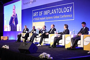 The speakers took questions during the final discussion (from left: Walter Esinger, Gholamreza Ghaznavi, Stefan Fickl, Florian Beuer, Joost Brouwers, Eduardo de la Torre).