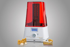 BEGO presents its new compact DLP 3D printer Varseo XS – tailored for dental 3D printing